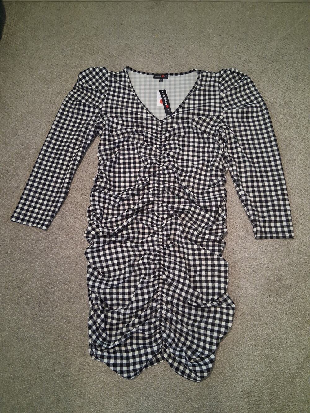 NWT Absolutely It Black White Gingham Check Ruched V-Neck Dress Plus Size 3X